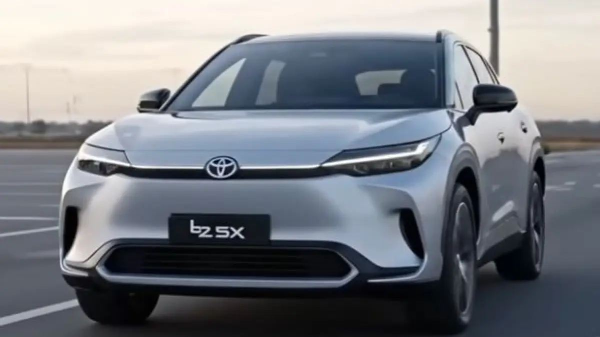 Mobil listrik Geely EX2 resmi mendarat! Harga mulai Rp229 juta, fitur mewah layar 14 inci & ADAS lengkap. Cek spesifikasi si pembunuh hatchback bensin ini!