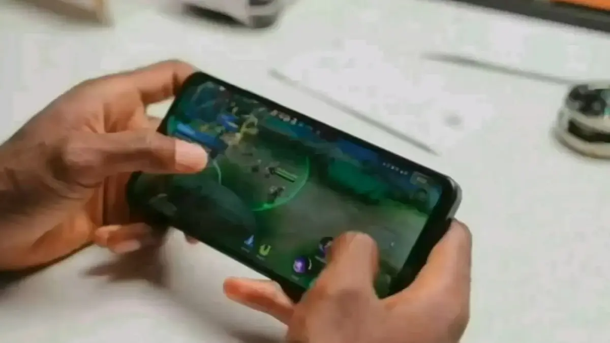 Hp 2 jutaan terbaik 2026 hadir dengan layar AMOLED 144Hz, kamera Sony, dan baterai besar. Ini daftar paling worth it!