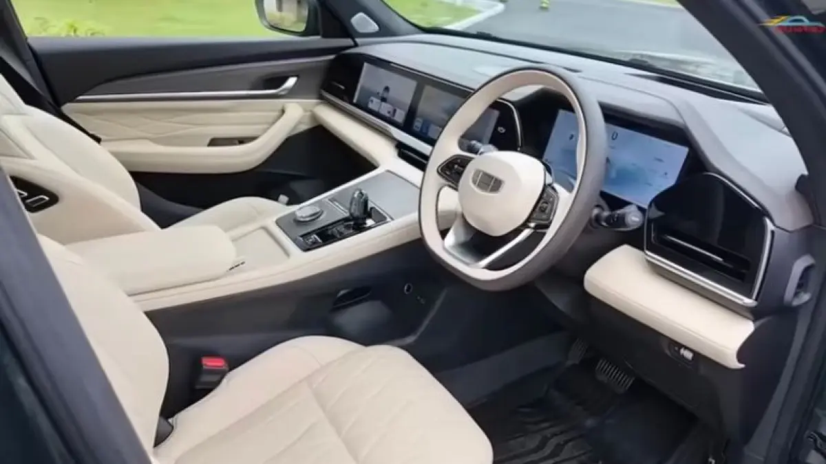 Geely cetak rekor 3 juta penjualan global! Simak rahasia sukses SUV listrik Geely, teknologi satelit, dan ambisi besar dominasi pasar NEV 2026 di sini.
