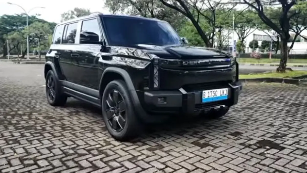 Review Chery J60: SUV listrik boxy dengan jarak tempuh 430 km & fitur off-road canggih. Cek spesifikasi lengkap & kemampuan libas banjirnya di sini!