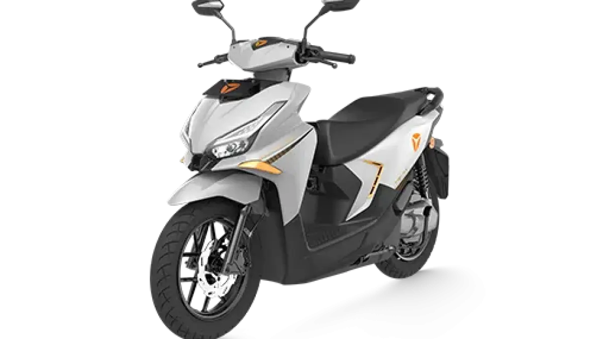 Rekomendasi motor listrik terbaru 2025 hadir dengan jarak tempuh panjang dan fitur canggih dari Yadea hingga Indomobil Adora.