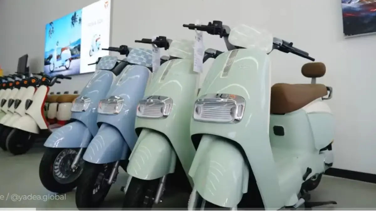 Motor listrik terbaik 2026 hadir dengan fitur canggih dan harga terjangkau. Ini 10 rekomendasi terbaik di Indonesia dari Rp18 jutaan.