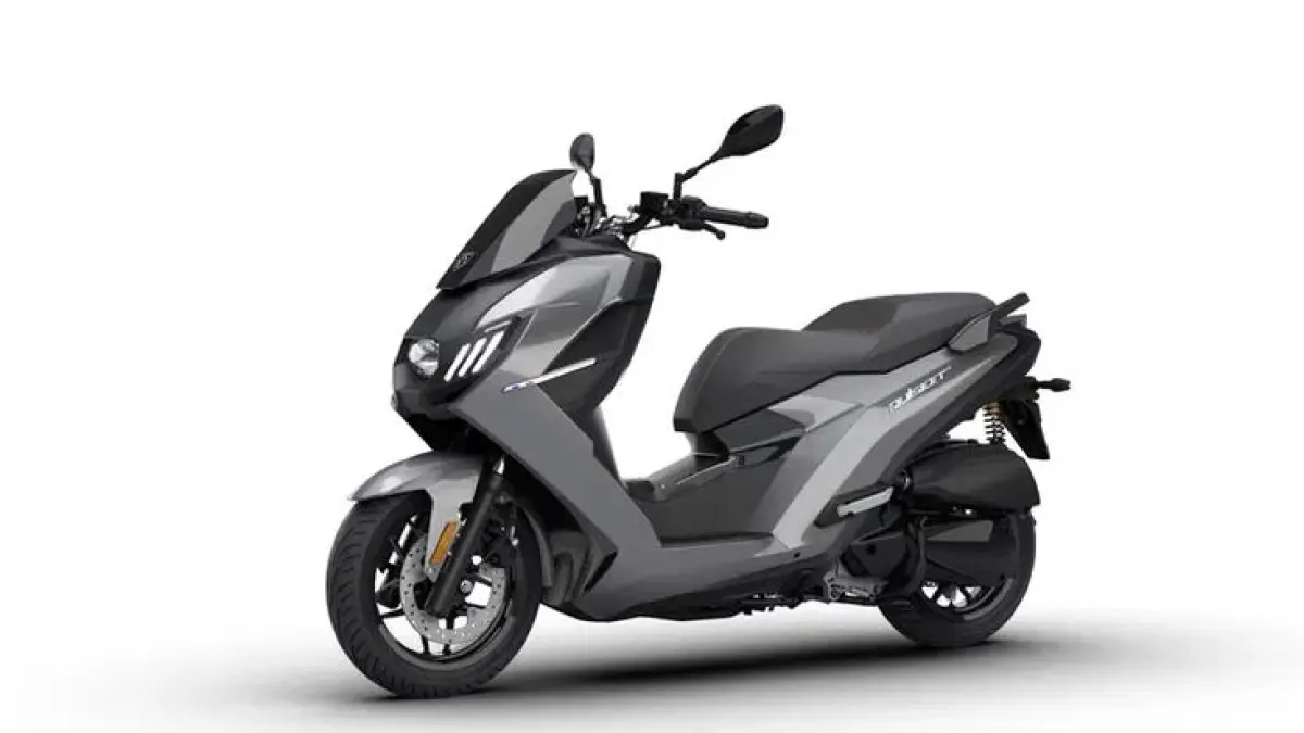 Motor listrik terbaik hadir di Indonesia dengan fitur canggih, performa tinggi, dan jarak tempuh hingga 200 km.