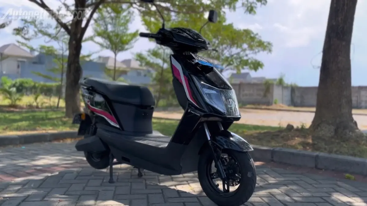 Review United MX1200: motor listrik murah Rp8,8 juta, lebih murah dari iPhone 13, cocok harian tapi desain jadi sorotan