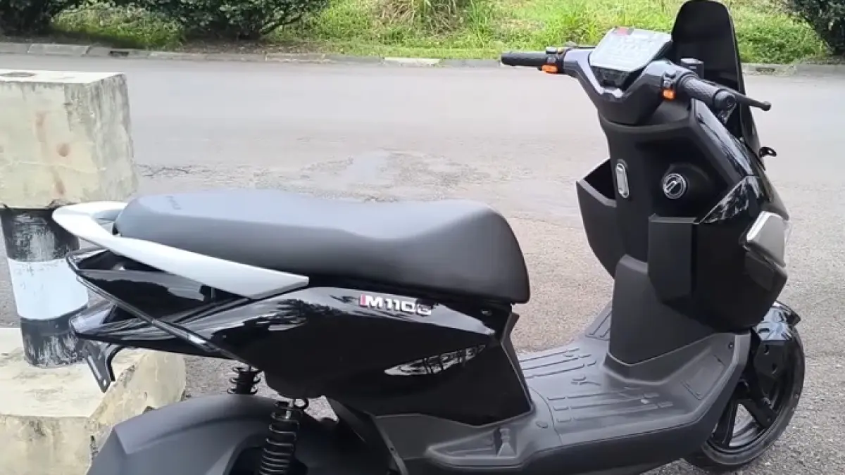 Uwinfly M110G harga dan spesifikasi 2026 terungkap, motor listrik 3000 watt dengan fitur canggih dan top speed 99 km/jam.
