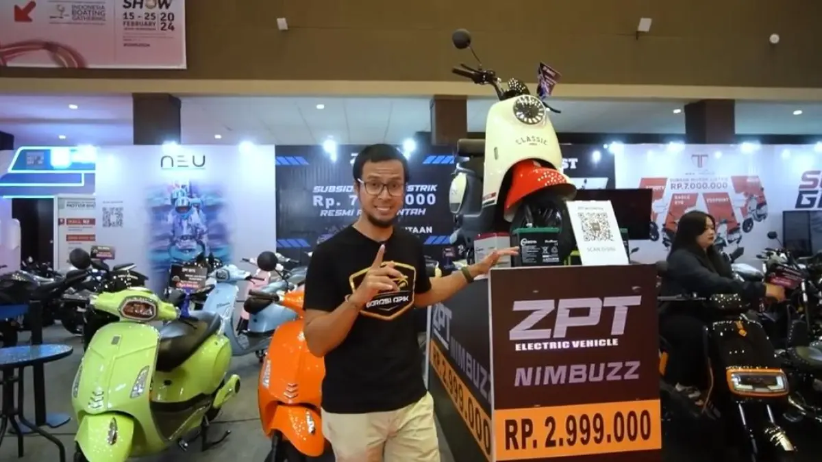 Motor listrik murah Rp3 juta di IMS 2024 jadi sorotan. Ini spesifikasi, subsidi, dan alasan kenapa makin diminati.