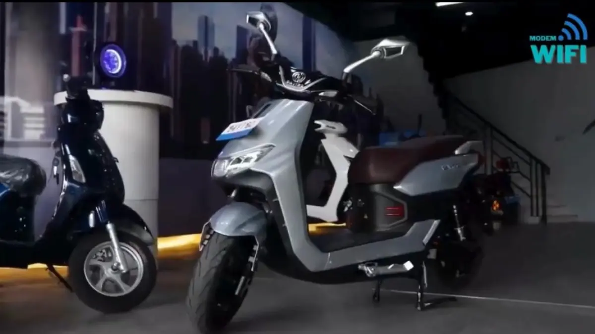 Motor listrik subsidi di bawah Rp10 juta makin diminati. Ini daftar lengkap spesifikasi dan pilihan terbaiknya.