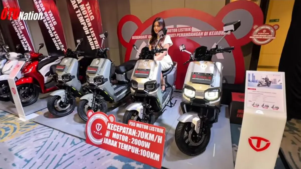 Tailing F5 hadir dengan tenaga 2000 watt, jarak 100 km, dan desain gagah. Motor listrik terbaru dengan fitur lengkap dan modern.