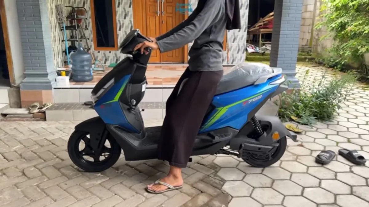Sepeda listrik Uwinfly T78B harga Rp5 jutaan hadir dengan baterai lithium 18 Ah, motor 800 watt, dan fast charging untuk harian.