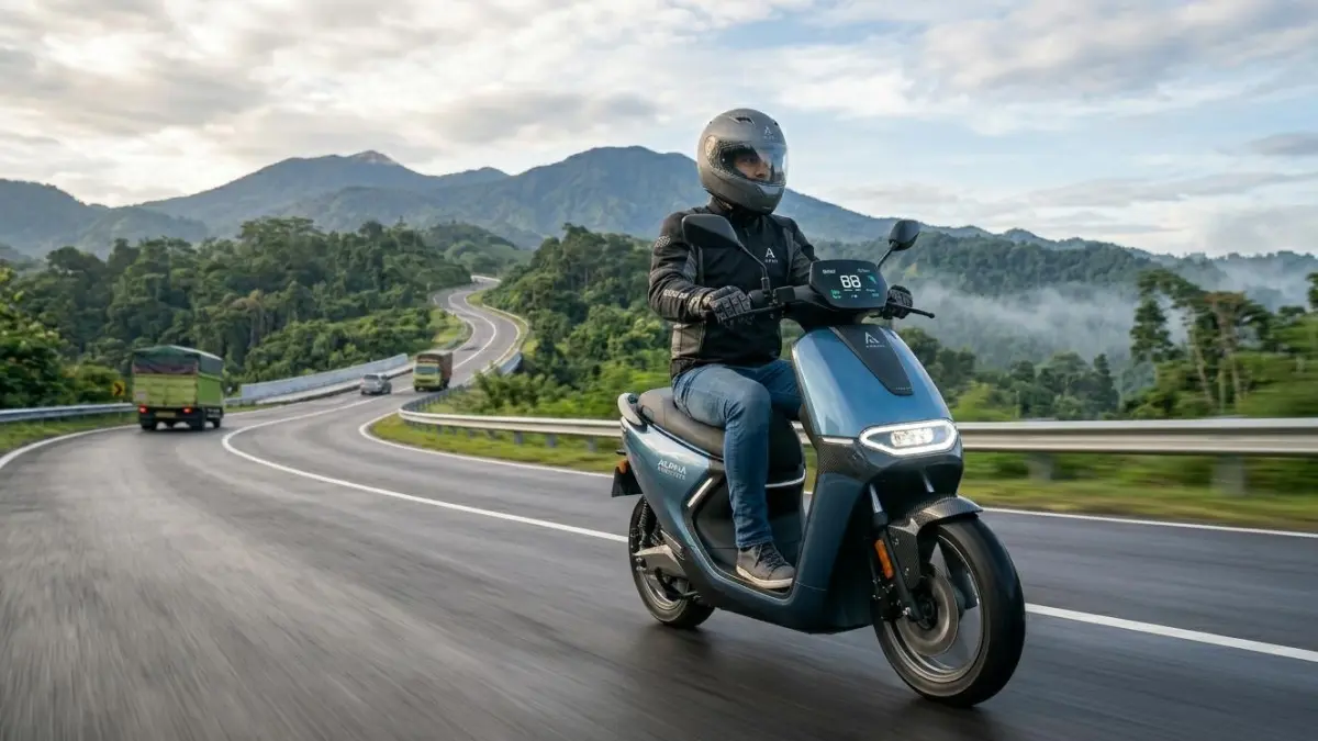 Motor listrik dengan riding mode terbukti tangguh, mampu tempuh 122 km Jakarta-Bogor dan bahkan isi ulang baterai otomatis!
