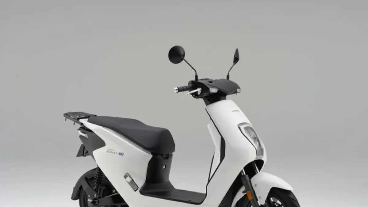 Motor listrik terbaik 2026 hadir dengan harga mulai Rp18 jutaan, fitur modern, dan performa tinggi. Ini 5 rekomendasinya!(Pinterest)