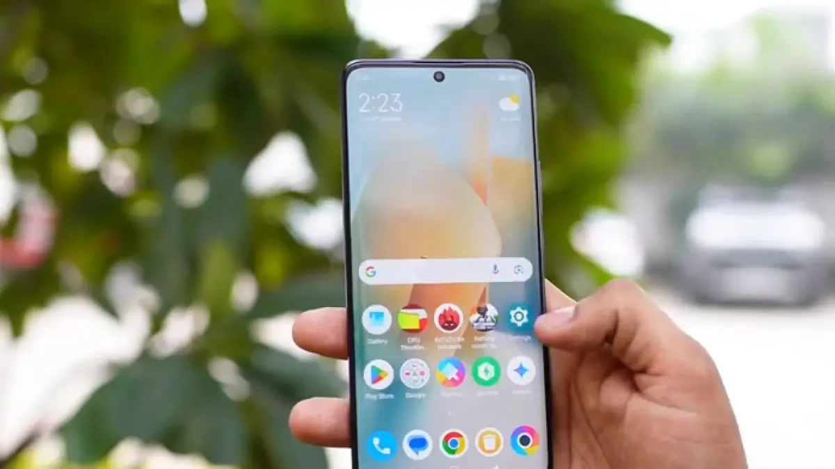 Hp 5G murah performa kencang 2026 dengan RAM 12 GB, pilihan terbaik untuk gaming, multitasking, dan internet super cepat. 
