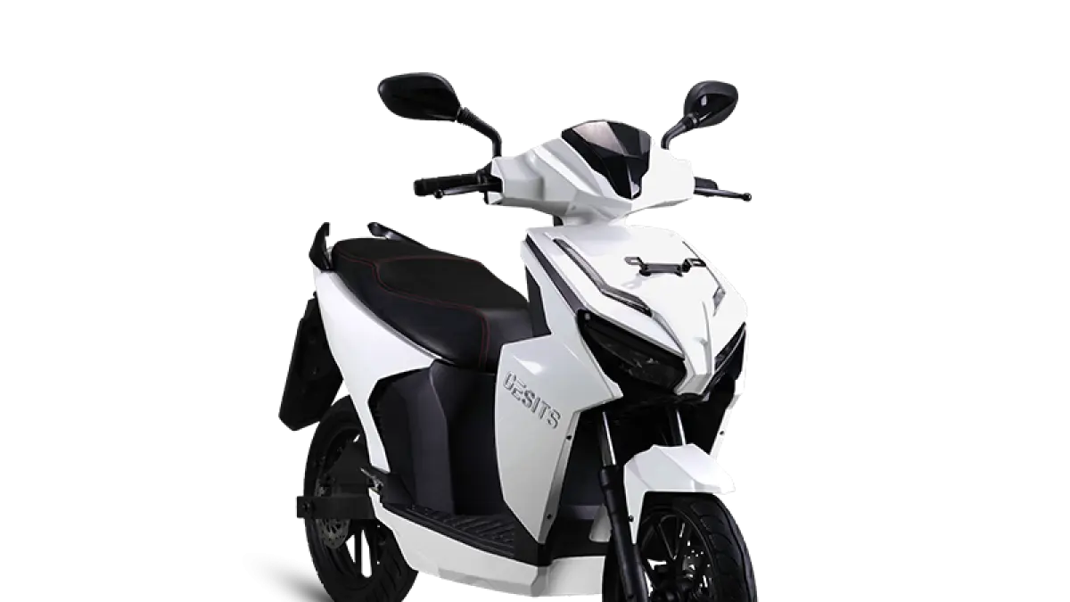 Gesits G1 DLX hadir di IMS 2024 dengan fitur keyless, USB charger, dan pelek gold. Simak spesifikasi lengkap motor listrik terbaru ini.
