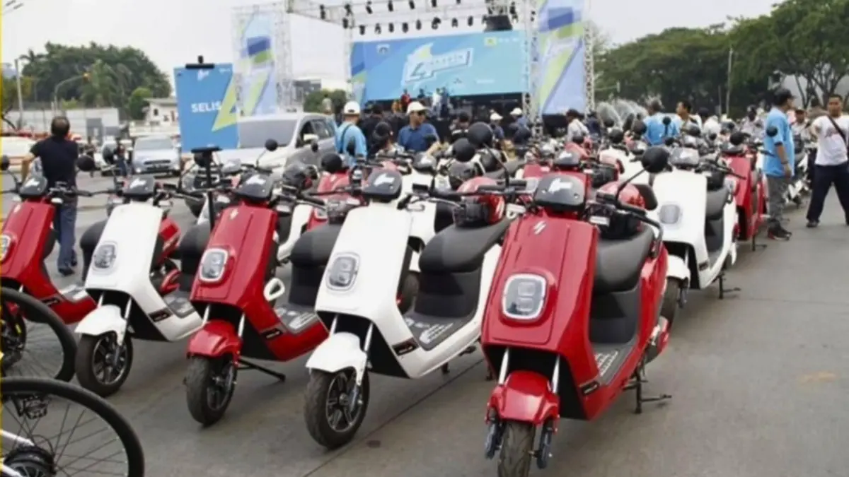 Sepeda listrik harga terjangkau Indonesia 2026 makin ramai, 10 model terbaik jarak jauh hingga 100 km mulai Rp3 jutaan.