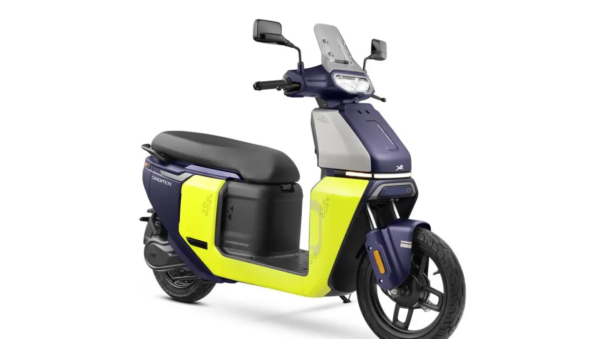 TVS Orbiter motor listrik murah hadir dengan desain unik, irit baterai, dan fitur fungsional untuk kebutuhan harian. 