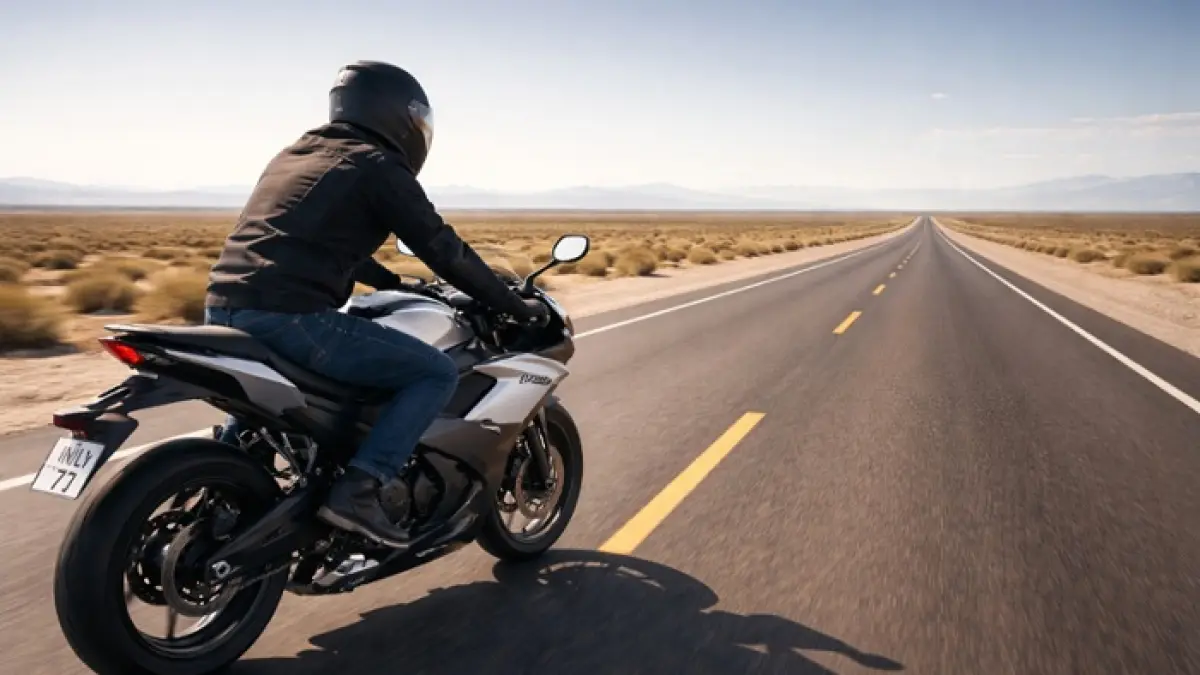 Overo Sterr 5 Lit hadir dengan TCS, jarak tempuh 130 km, dan desain futuristik. Sepeda listrik rasa motor paling canggih 2026. Ilustrasi Gemini AI