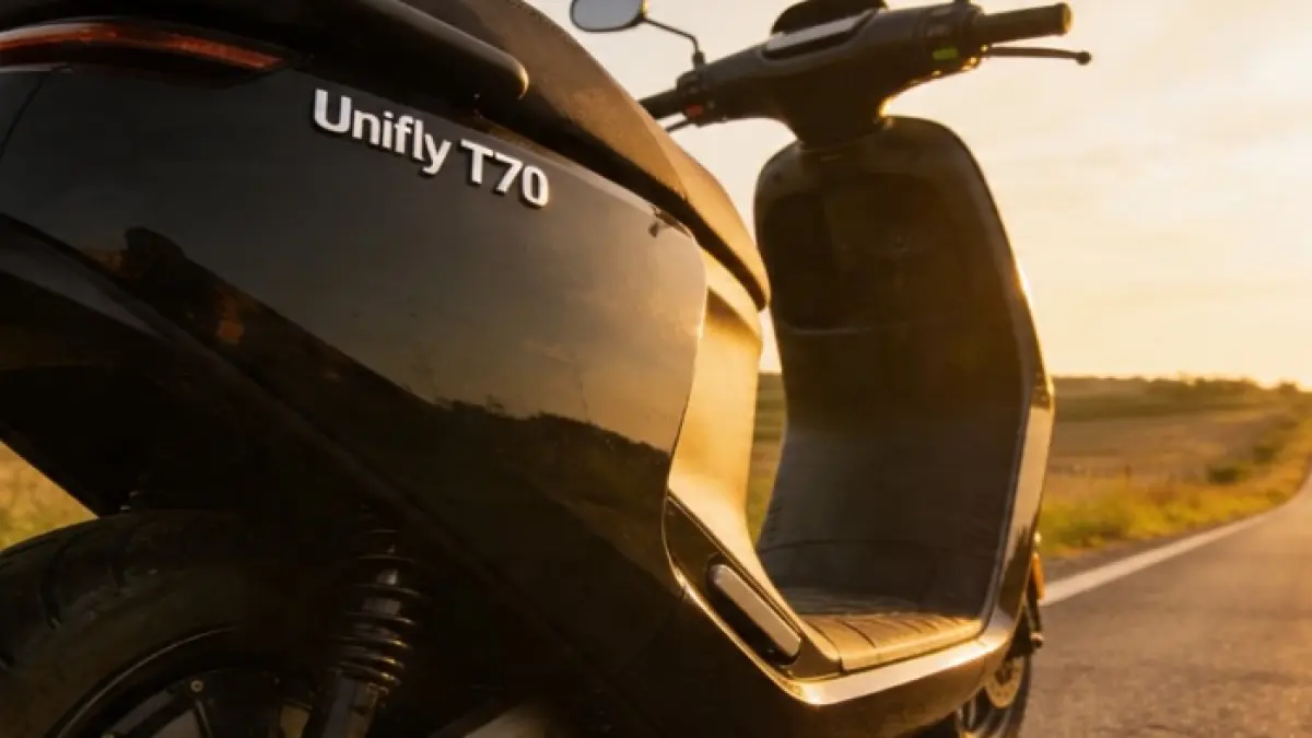 Test ride Unifly T70 tembus 45 km tanpa baterai cadangan. Simak performa, tanjakan, dan tips penggunaan baterai lithium. Ilustrasi Gemini AI