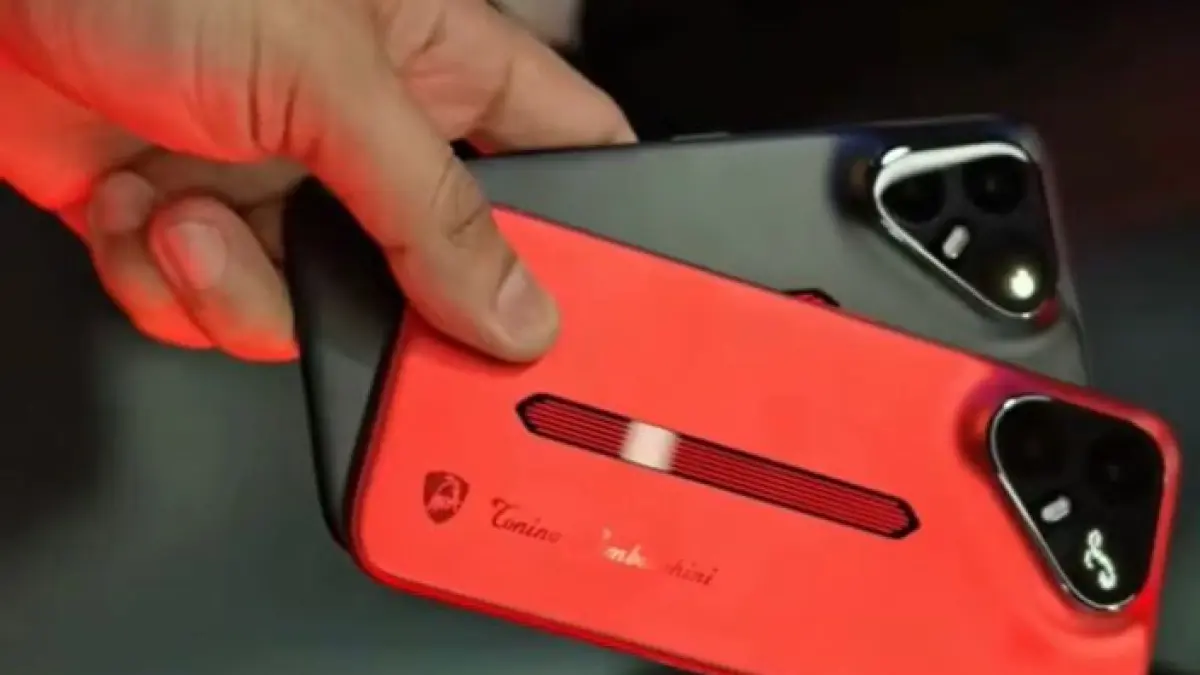 Cek spek Tecno Pova 8 Series resmi terdaftar di Indonesia April 2026! Bodi Metal, Snapdragon 7s Gen 4, dan edisi Lamborghini. Sikat sekarang!