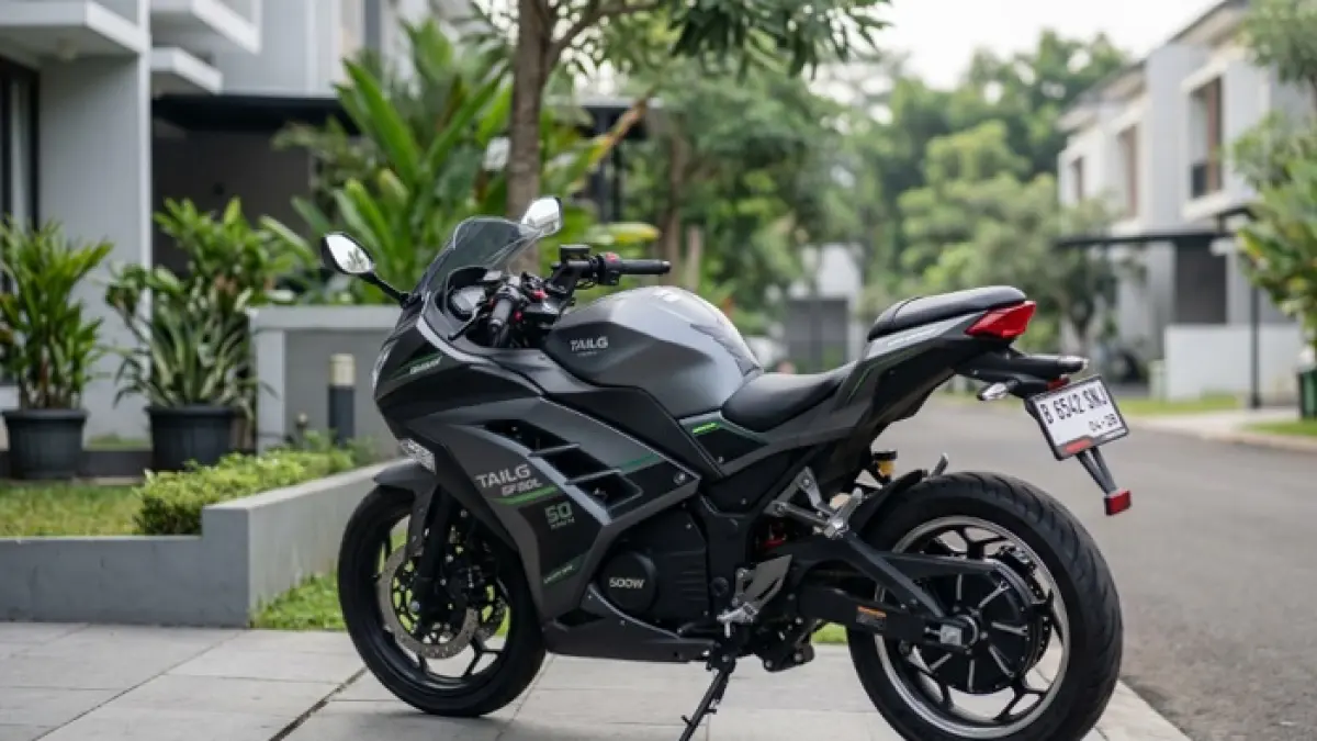 Motor listrik Rp9 juta viral, tapi ternyata belum termasuk baterai. Ini fakta lengkap spesifikasi, harga, dan kekurangannya. Ilustrasi Gemini AI