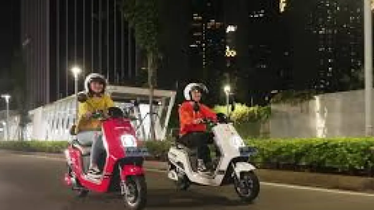 Review motor listrik Selis MX HD: desain stylish, baterai tahan 50 km, fitur lengkap, cocok untuk mobilitas harian. (Sumber; Selis Indonesia)