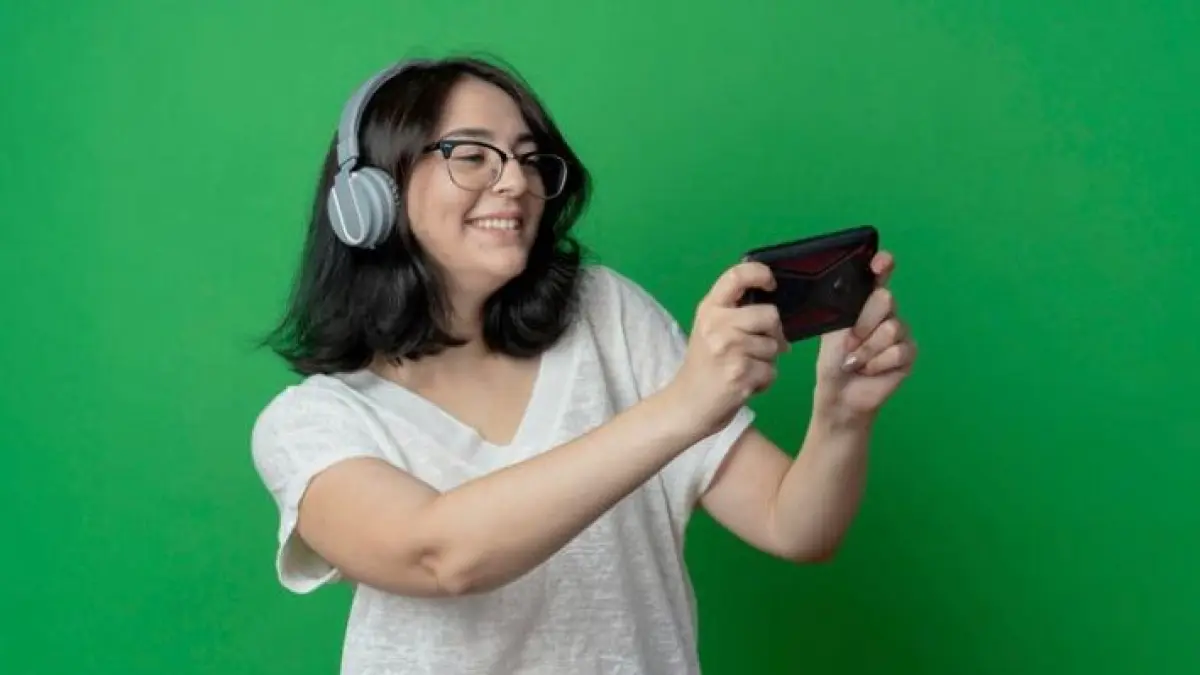 Cari HP Oppo terbaru Oktober 2025? Simak 7 rekomendasi HP Oppo dengan fitur AI, baterai jumbo, dan performa gahar yang layak dibeli sekarang juga!(Freepik)