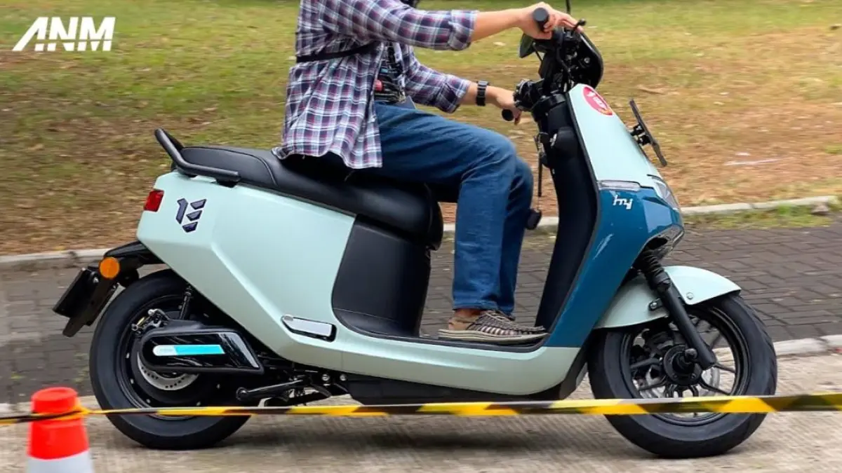 Electrum H3i hadir di IMOS 2024 sebagai motor listrik untuk ojol harga Rp19,9 jutaan, fitur lengkap dan jarak tempuh 65 km.(Screenshot Youtube)