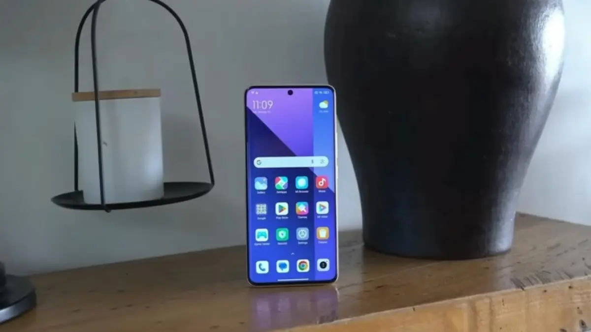 HP 1 jutaan terbaik Januari 2026 hadir dengan layar 120 Hz, baterai besar, dan spek gila. Ini daftar lengkapnya!(Screenshot Youtube)