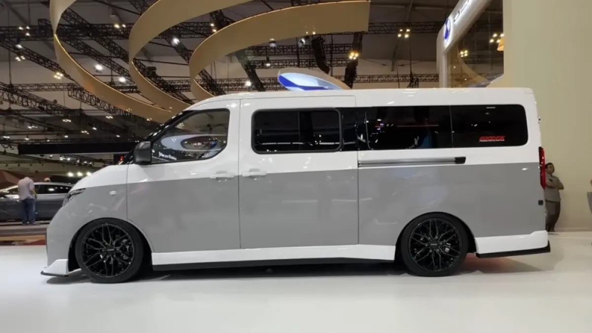 Wuling Mitra EV 2025 mulai Rp299 jutaan, mobil niaga listrik besar dengan jarak tempuh 400 km, cocok untuk usaha dalam kota.(screenshot youtube)