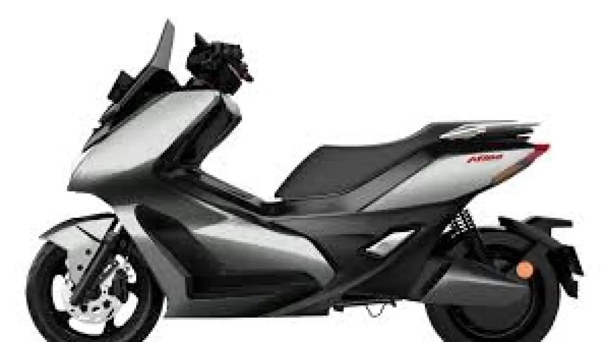 Motor listrik Uwinfly M135H hadir dengan jarak tempuh 180 km, top speed 105 km/jam, harga Rp21 jutaan. Simak spesifikasinya!