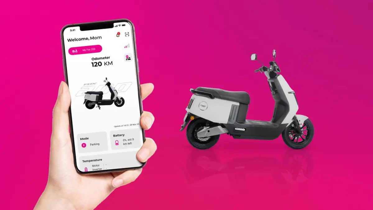 Polytron Fox 200 hadir dengan cruise control dan jarak tempuh 85 km, motor listrik murah dengan fitur canggih dan biaya operasional irit. (Google)