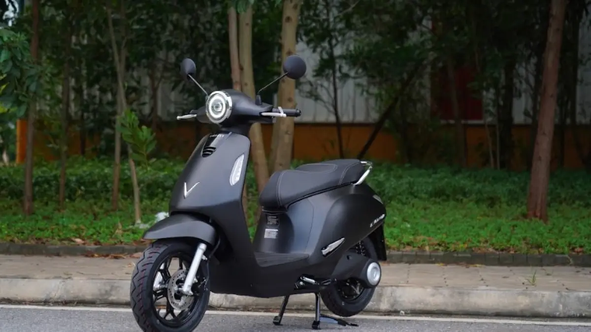 VinFast Evo 200 hadir dengan jarak tempuh 200 km sekali cas dan harga terjangkau. (Google)