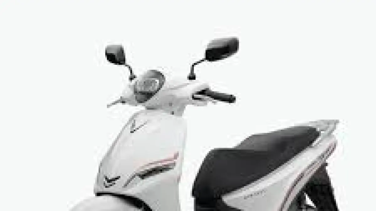 Pabrikan otomotif asal Vietnam, VinFast, kembali menarik perhatian publik otomotif Asia setelah memamerkan berbagai model motor listrik dalam ajang Bangkok Motor Show.