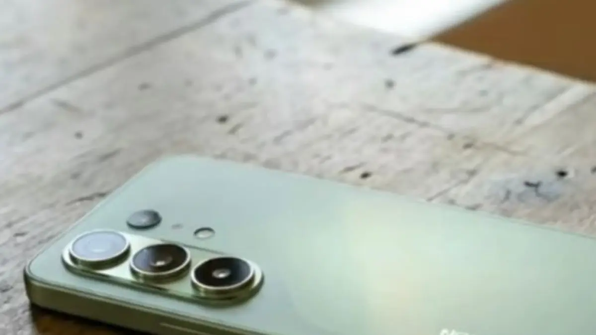 Cari HP Tecno terbaru April 2026? Cek daftar rekomendasi HP Tecno seri Spark, Pova, hingga Camon dengan layar 144Hz dan baterai jumbo di sini! (screenshot youtube)