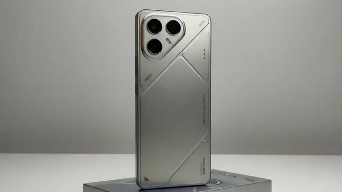 HP Tecno terbaru 2026 hadir dengan baterai 8000 mAh, kamera 108 MP, dan performa tinggi, siap jadi pesaing serius di pasar smartphone. (Pinterest)