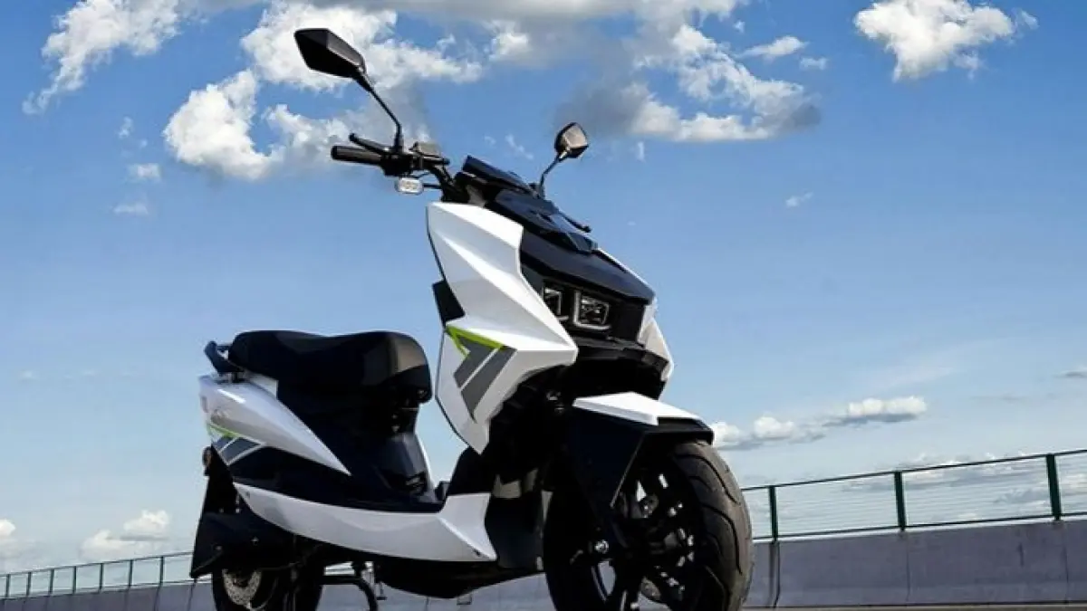 Indomobil E-Motor Tirano 2026 Resmi Update! Fitur TCS Lebih Mudah, Ada Mode Kura-Kura, Harga Tetap Terjangkau(Gemini AI)