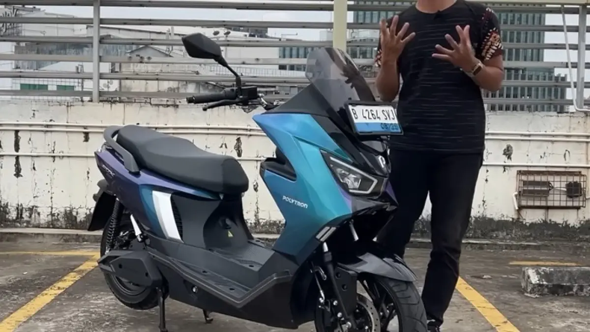 Polytron Fox 350 review motor listrik 2026, harga murah, fitur lengkap, dan jarak tempuh hingga 130 km jadi daya tarik utama. (SC YOUTUBE)