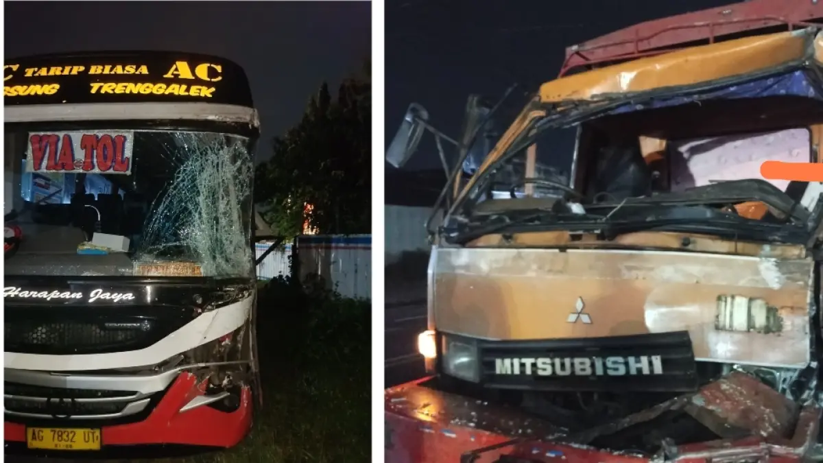 Kondisi Bus Harapan Jaya dan Truk pasca adu banteng di Jembatan Ngujang Selasa (28/4) malam. (POLRES TULUNGAGUNG/RADAR TULUNGAGUNG)