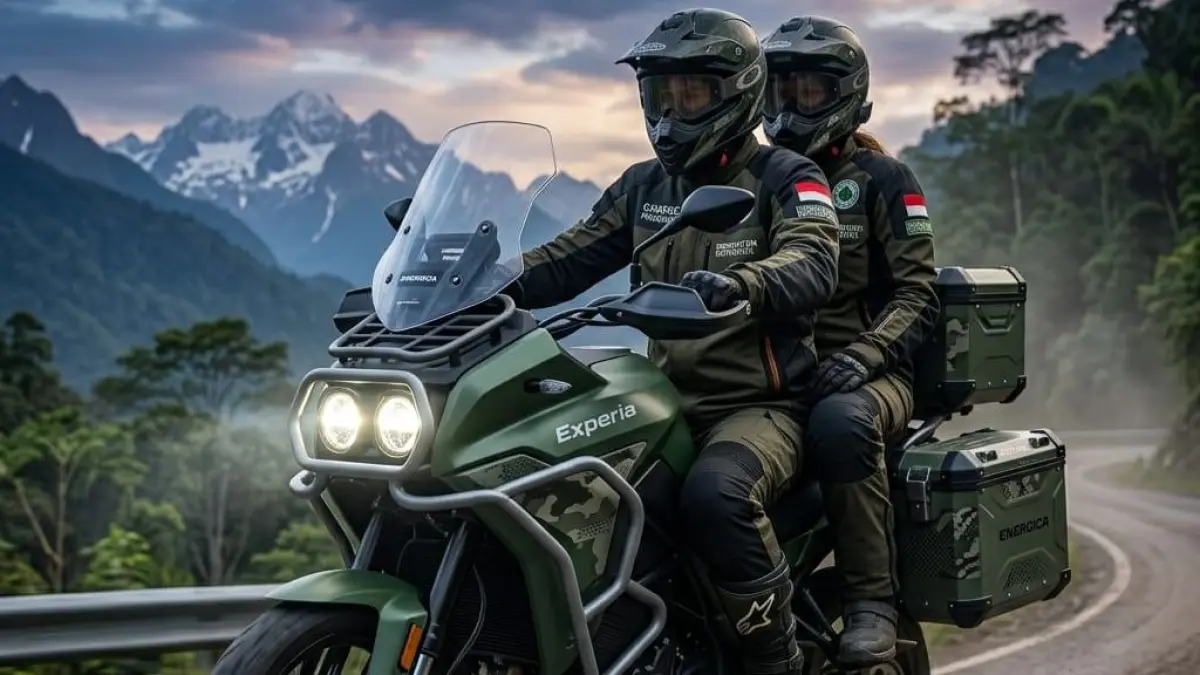 Motor listrik Energica Experia hadir dengan desain adventure touring dan jarak tempuh hingga 420 km, siap jadi motor listrik jarak jauh.