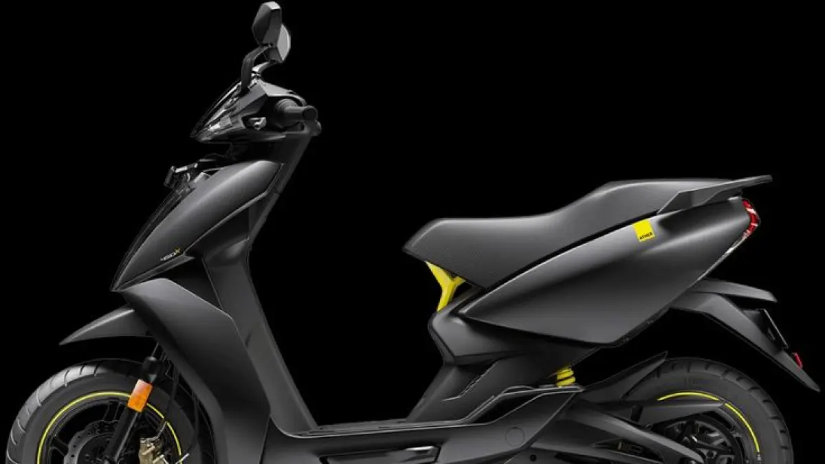 S Moto S Pro hadir dengan tenaga 7000 watt dan baterai semi solid state, jarak tempuh 100 km. Layak dibeli di harga Rp34 jutaan?(Pinterest)
