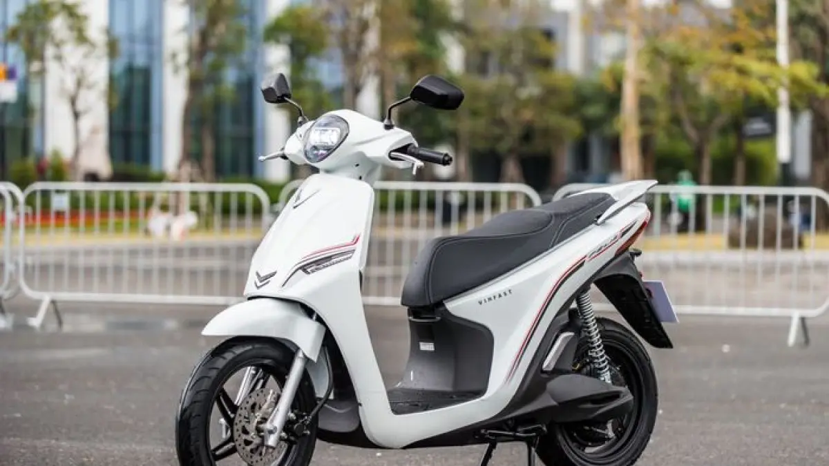 FinFast Viper siap masuk Indonesia dengan tenaga 3.000 watt dan jarak tempuh 150 km. Motor listrik ini disebut punya performa responsif. (Sumber: GridOto)