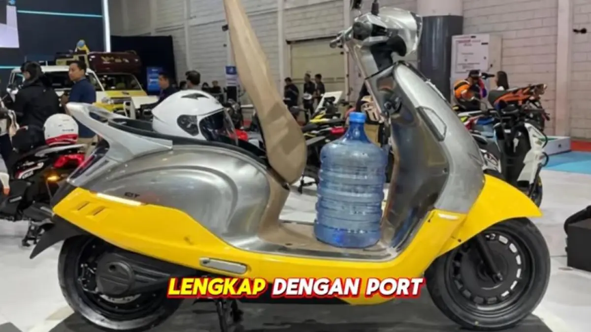 Indomobil E-Motor QT tanpa sewa baterai hadir Rp15 juta, hemat biaya dan jarak tempuh hingga 135 km. Motor listrik murah terbaik? (screenshot youtube)