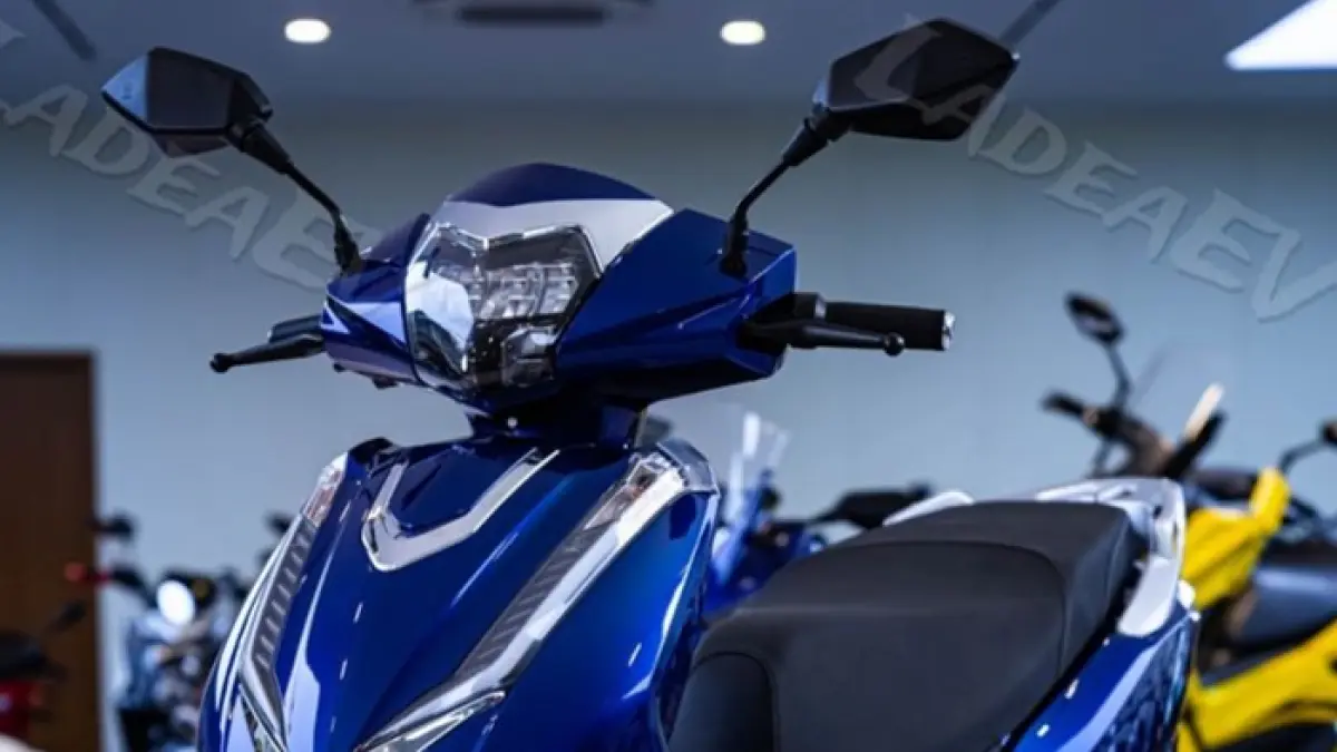 FinFast Viper motor listrik 3.000 watt siap rilis di Indonesia, akselerasi kencang, jarak 150 km, harga kisaran Rp20 jutaan.
\
