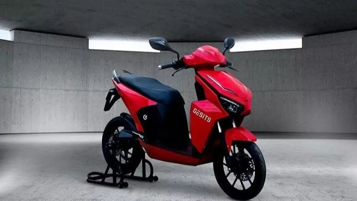 Motor listrik subsidi 2025 paling murah mulai Rp6 juta. Ini daftar 5 motor terbaik dengan fitur lengkap dan jarak tempuh hingga 130 km.