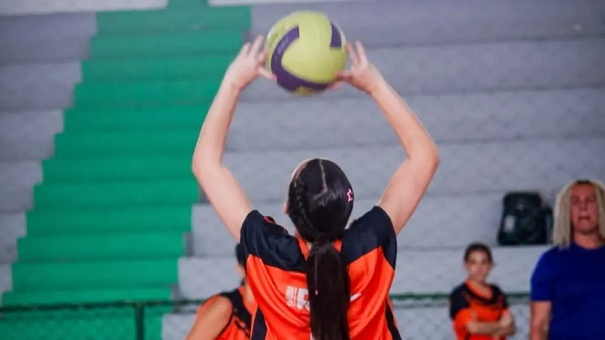 Megawati vs Yola Yuliana Proliga 2026 penuh drama, selebrasi emosional, dan comeback Pertamina Enduro yang bikin pertandingan panas