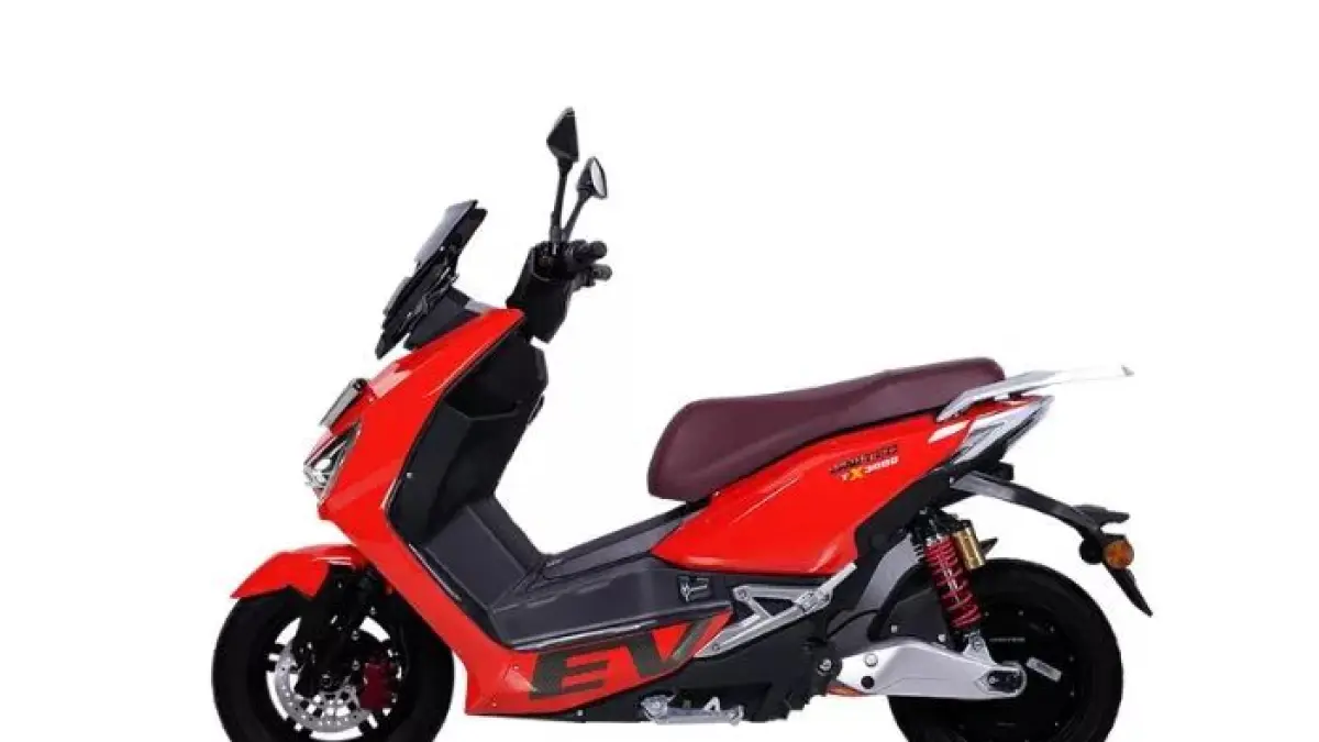 United TX 3000 hadir dengan motor 3000 watt, top speed hingga 96 km/jam dan jarak tempuh 120 km. Simak review lengkapnya! (Pinterest).