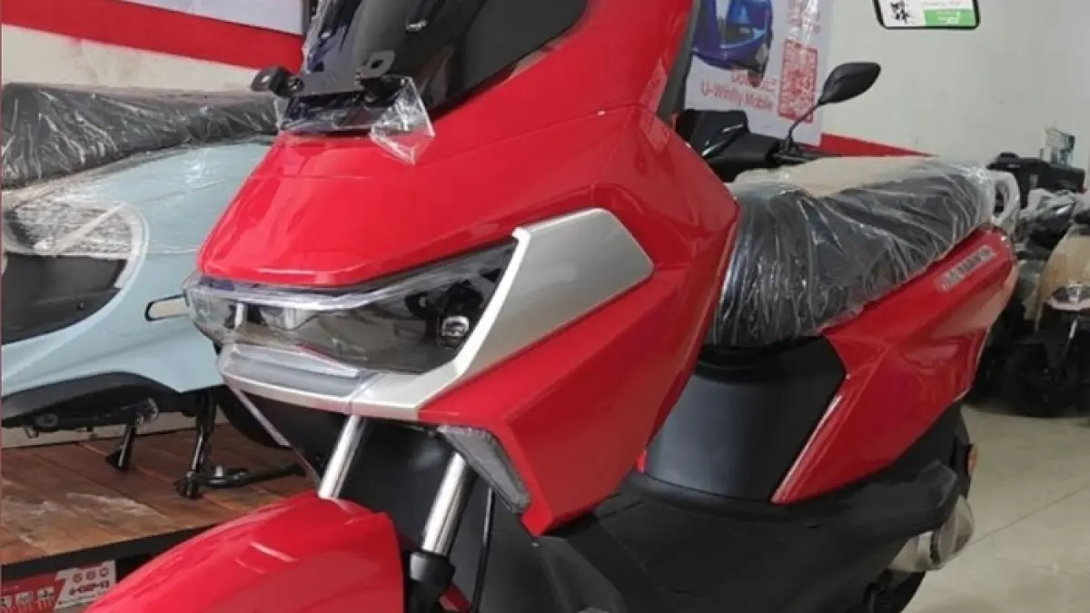 Uwinfly M110G review Indonesia, motor listrik baru dengan desain futuristik dan fitur lengkap yang siap bersaing di pasar. (PINTEREST)