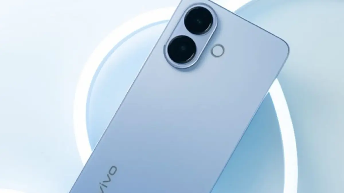 IQ Z10 baterai 7.300 mAh hadir dengan desain tipis, tahan lama, dan harga 3 jutaan yang bikin kompetitor ketar-ketir.