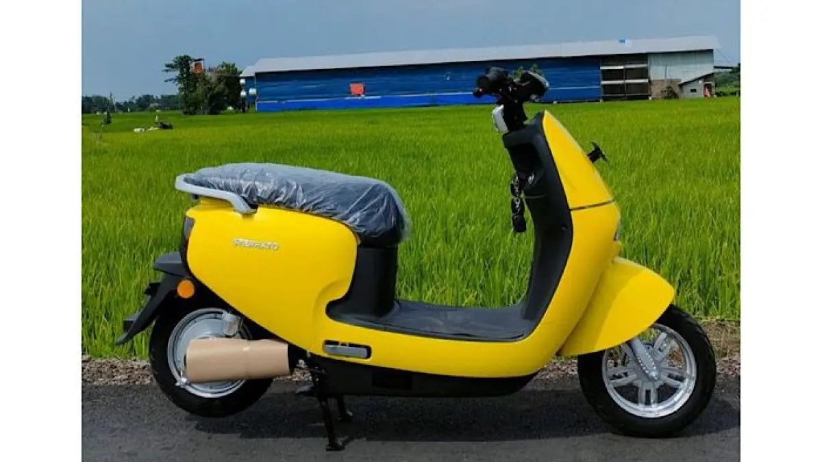 Motor listrik Sunndra Future hadir dengan desain futuristik dan kecepatan hingga 80 km/jam. Simak spesifikasi dan keunggulannya!(pinterest)
