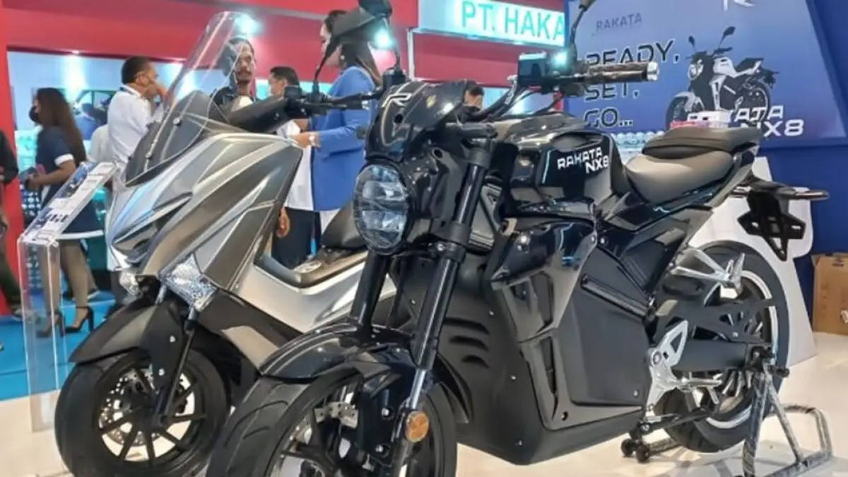 Yamaha pamer 3 motor konsep di Japan Mobility Show 2025: EV sport, hybrid, dan plug-in hybrid futuristik.
