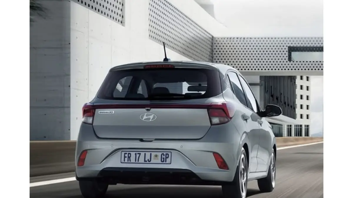 Perbandingan Suzuki Ignis vs Suzuki S-Presso 2023, beda harga Rp40 juta. Mana city car paling worth it di Indonesia?(pinterest)